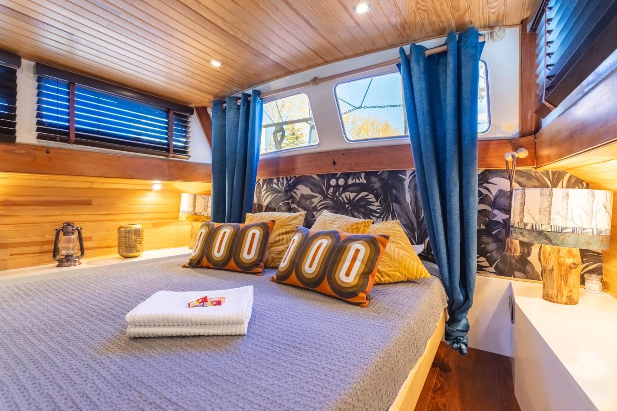 Bateau Le Nubian Hotel Narbonne Kültér fotó